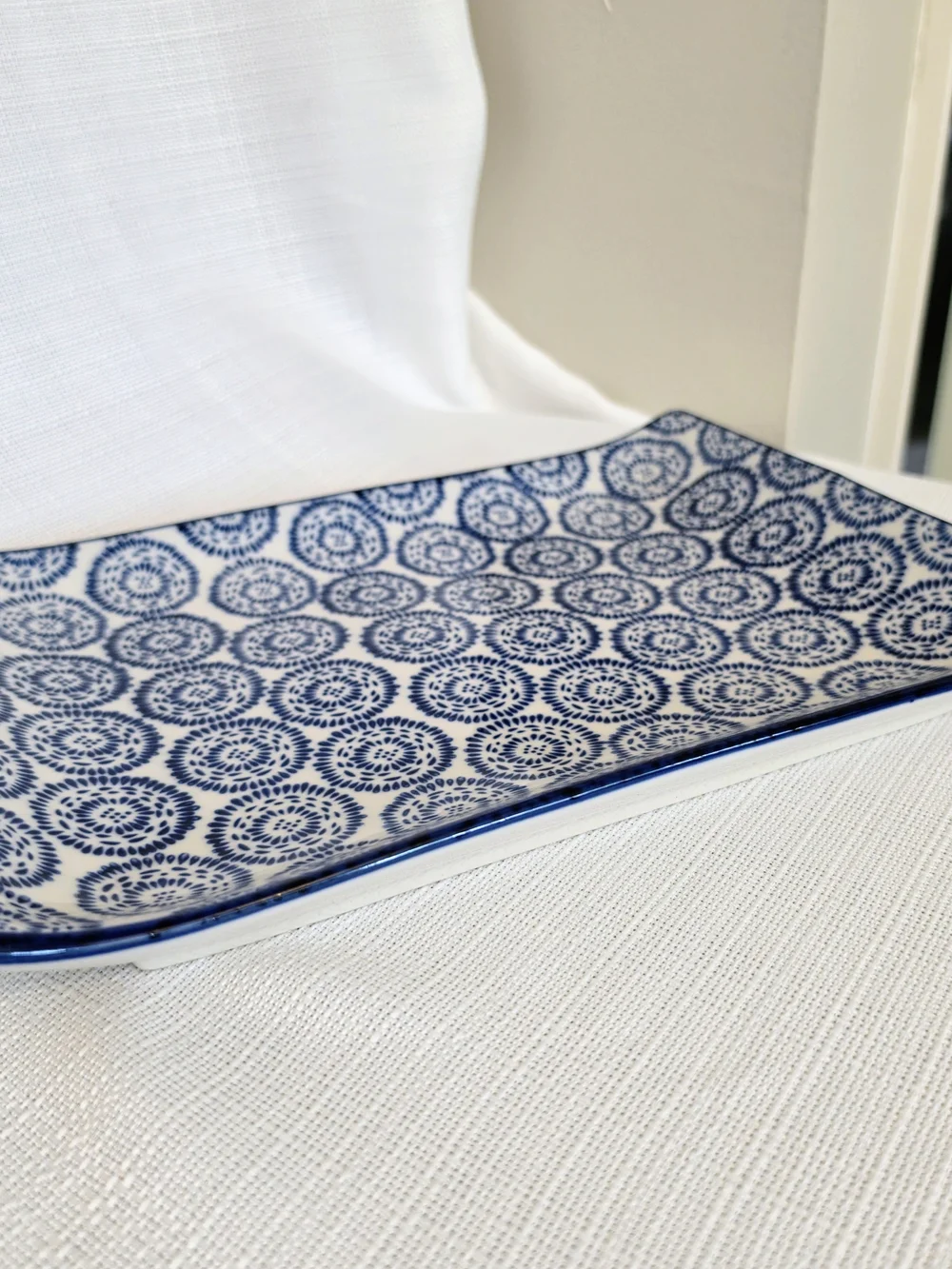 Pier 1 Stoneware Tray Platter Blue White 12x8 Curved Edge Dish Vanity Dresser